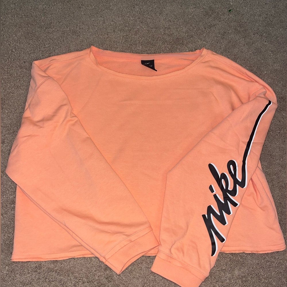 Nike Women’s Cropped Pullover